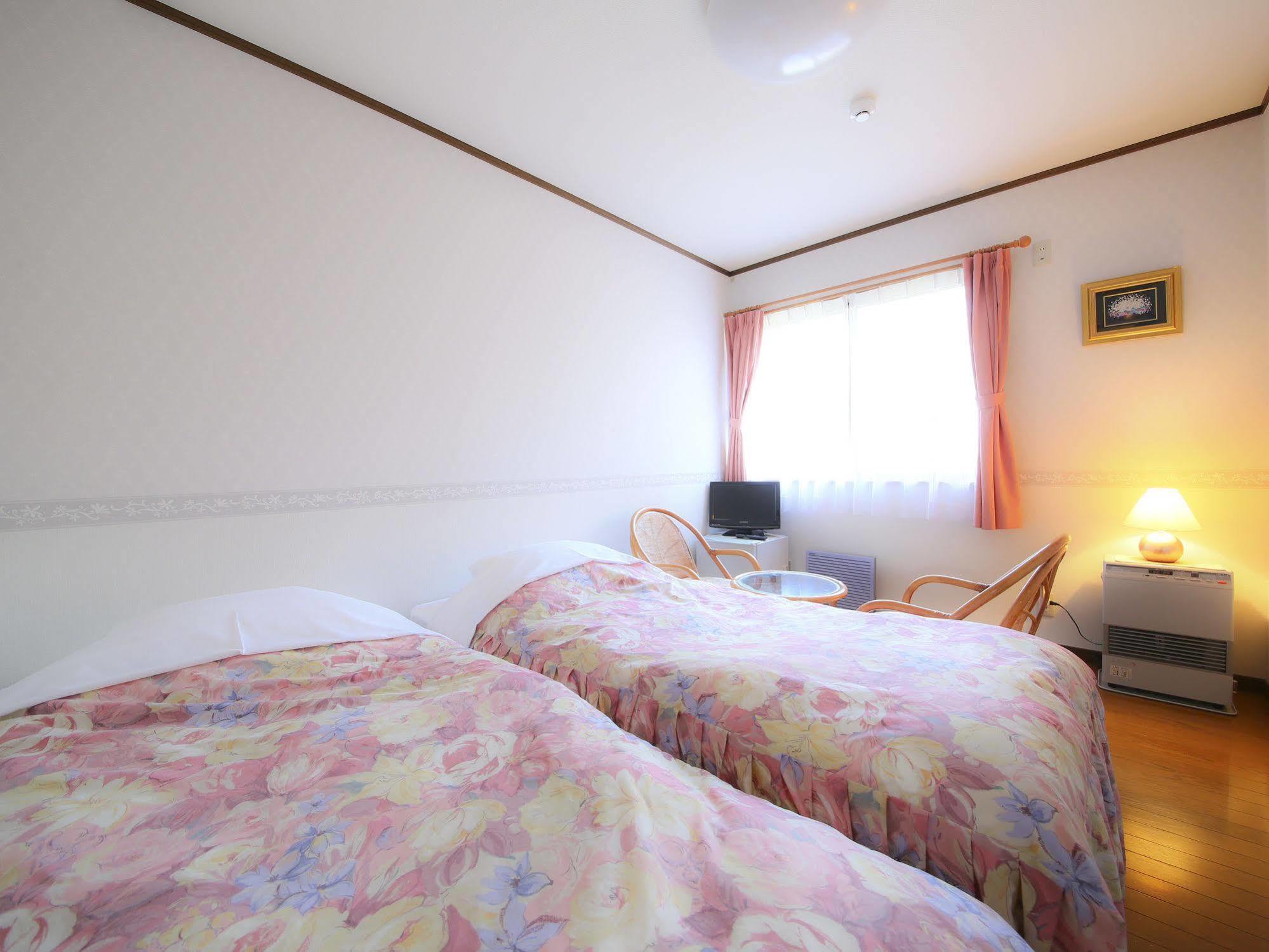 Hotel Anise Garden Hakuba Exterior foto